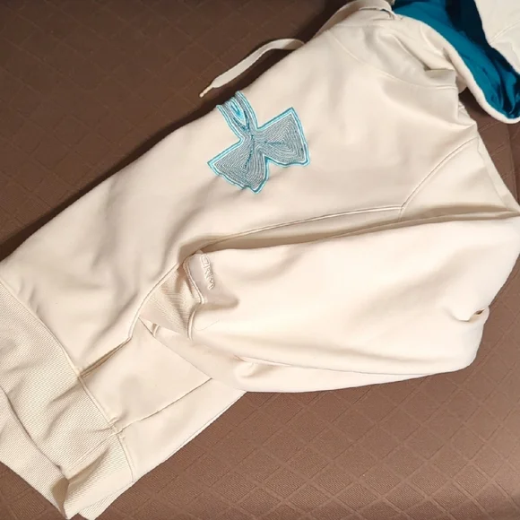 Under Armour Cream Hoodie with Blue Logo - Picture 3 of 7